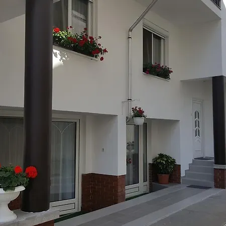 Anna Vendeghaz Nocleg ze śniadaniem 3*