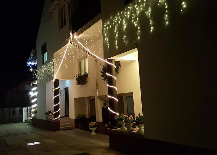 Bed & Breakfast Anna Vendeghaz 3*
